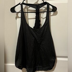 Lululemon razorback tank